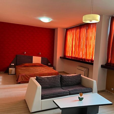 Hotel Dunav Vidin Bagian luar foto