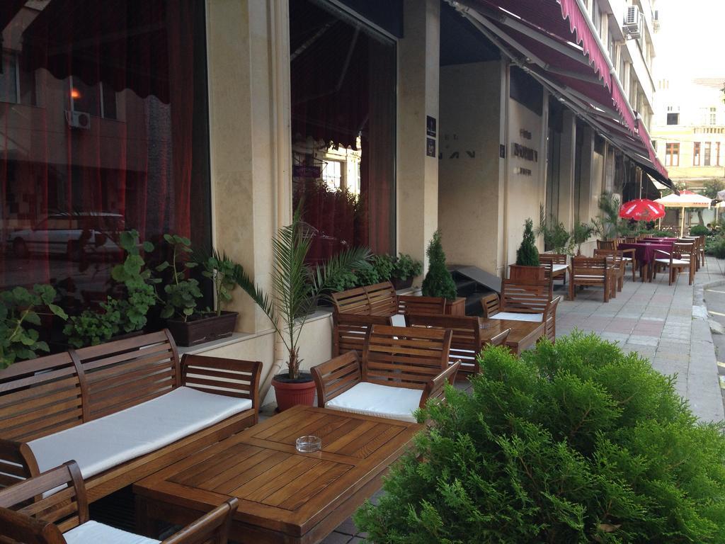 Hotel Dunav Vidin Bagian luar foto