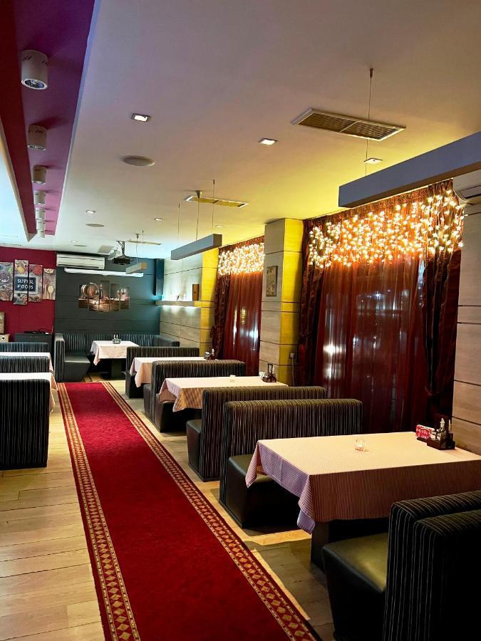 Hotel Dunav Vidin Bagian luar foto