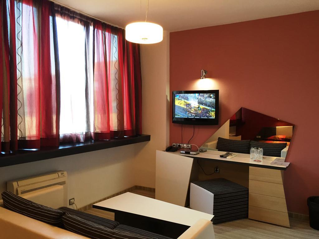 Hotel Dunav Vidin Bagian luar foto